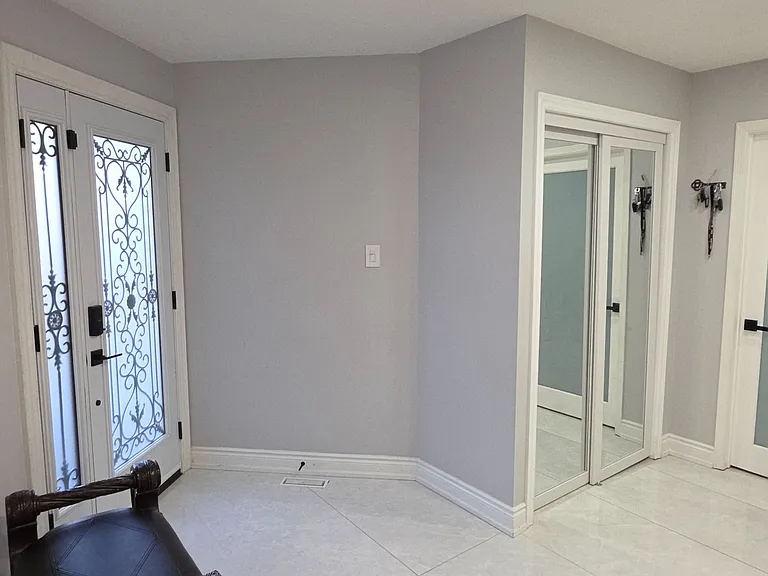 323 Winfield Ter — Photo 14