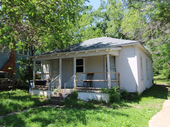 627 N Atchison St, El Dorado, KS 67042