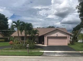 9561 NW 32nd Ct, Sunrise, FL 33351