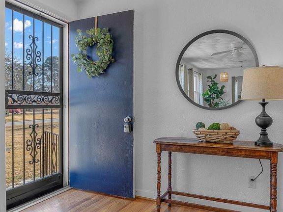 2nd image of 1817 Jack Frost Rd