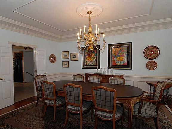 5th image of 1656 Dey Cove Dr