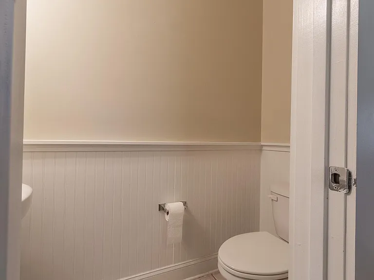 1725 Harvey Mitchell Pkwy S #4011 — Photo 20