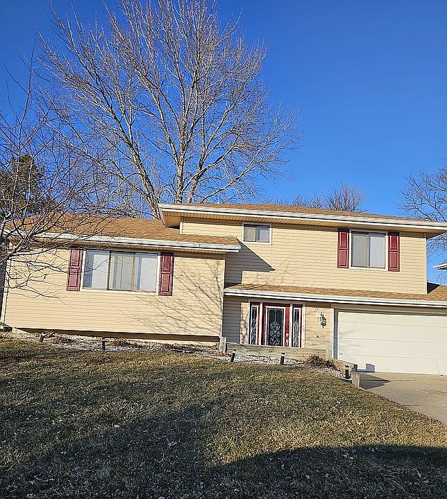 1st image of 813 Pine St