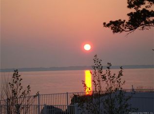 19141 Farm Rd, Smithfield, VA 23430