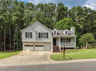 1049 Braddock Cir, Woodstock, GA 30189
