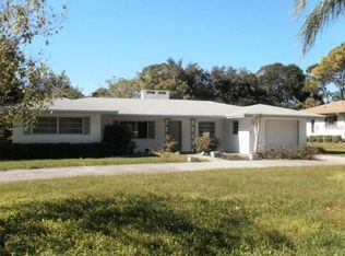 5828 Larchwood Ave, Sarasota, FL 34231