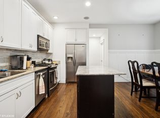 3647 N Wilton Ave #2, Chicago, IL 60613