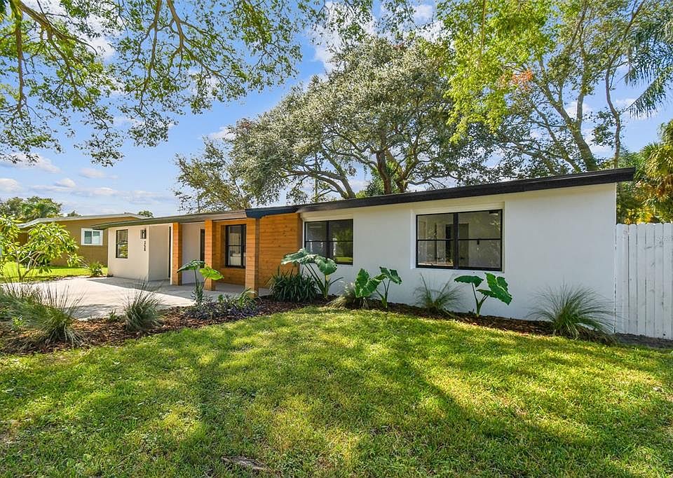 1st image of 350 Barbara Cir