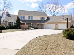 38650 N Oakcrest Ln, Wadsworth, IL 60083