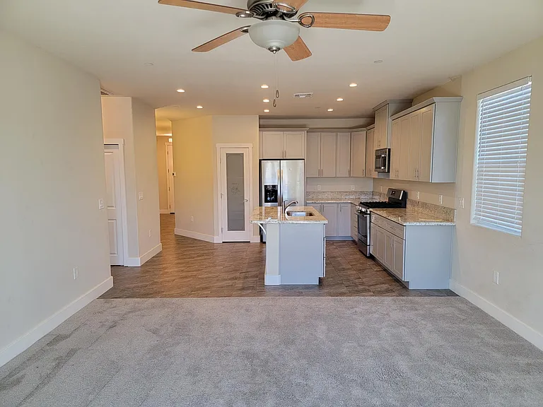 2876 Winesap Cir — Photo 8