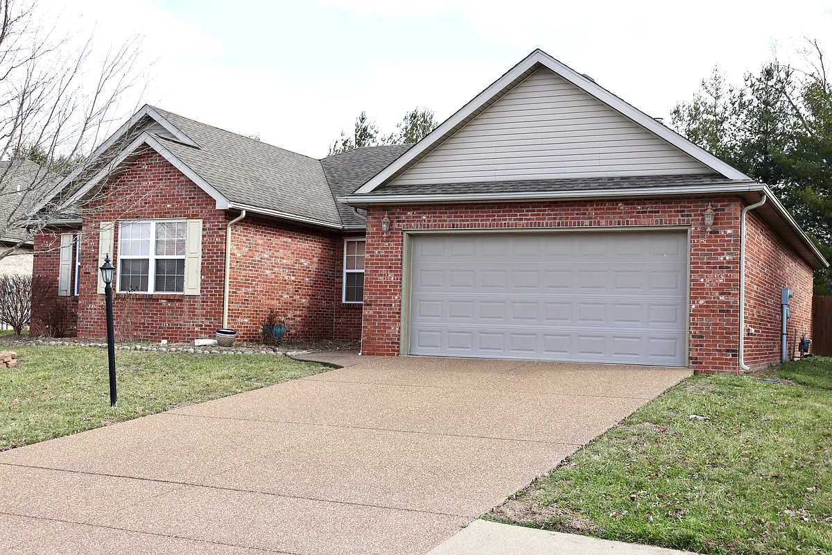 Building Photo - 4680 Marble Dr