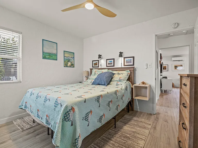331 W Prospect St — Photo 18
