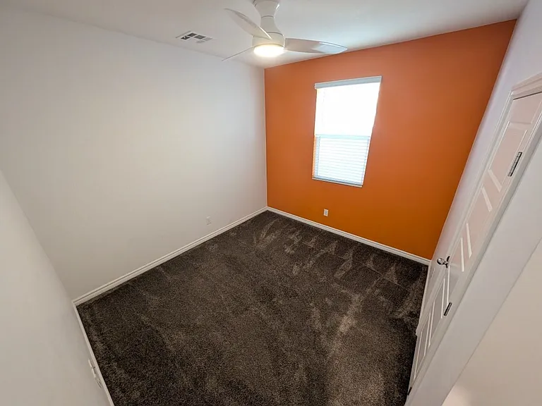 2932 Moulin Heights St — Photo 9