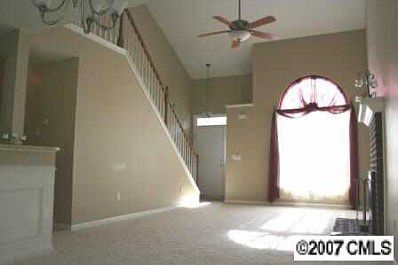 2nd image of 148 Drawbridge Ct