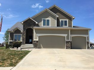 518 NW Benjamin Ct, Ankeny, IA 50023