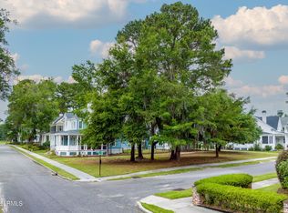 48 River Pl, Beaufort, SC 29906