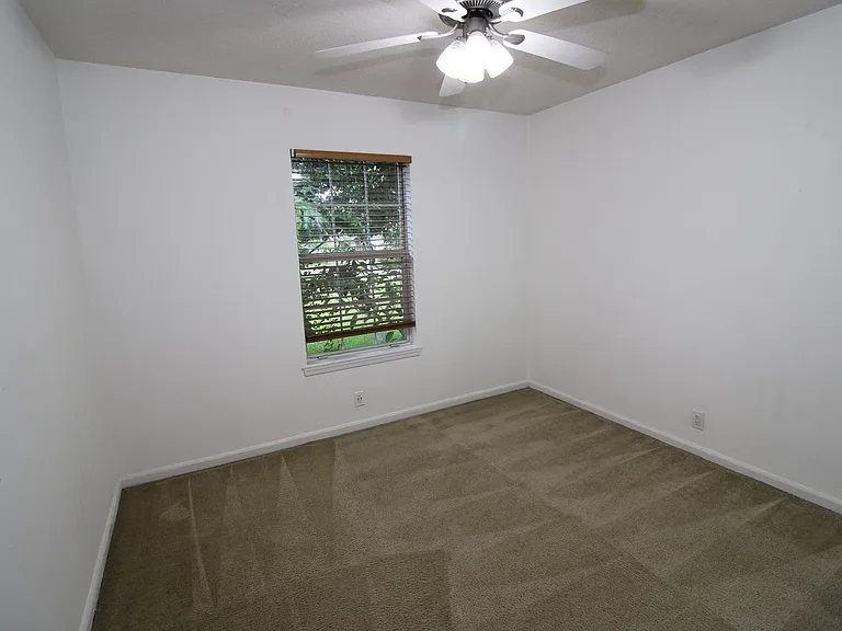 107 Shearman Way — Photo 14