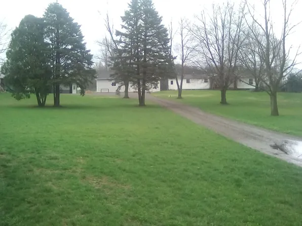 56398 County Road 33, Middlebury, IN 46540