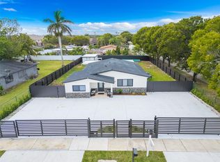 746 NW 8th Ct, Florida City, FL 33034