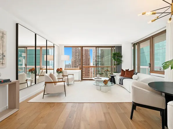 235 E 40th St APT 34C, New York, NY 10016
