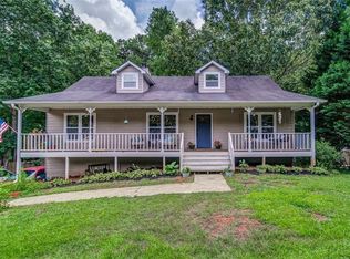 40 Brentwood Dr, Dallas, GA 30132