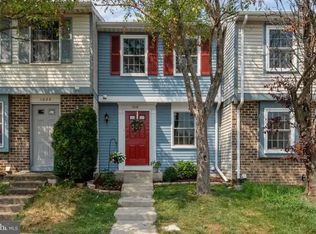 1618 Purple Sage Dr, Reston, VA 20194