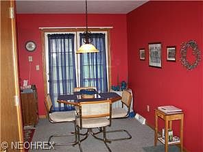 5th image of 382 Plymouth Pl