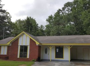 2659 Yorkville Rd E, Columbus, MS 39702