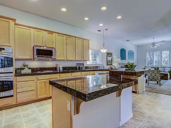 5th image of 151 Orcutt Cir