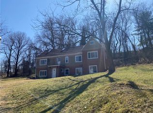556 Alberts Dr, Monessen, PA 15062