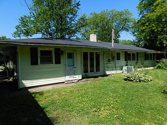 2nd image of 18541 John Ave