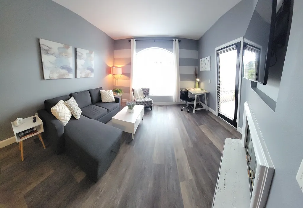 1 bed, 1.0 bath, $4,525 — Photo 2