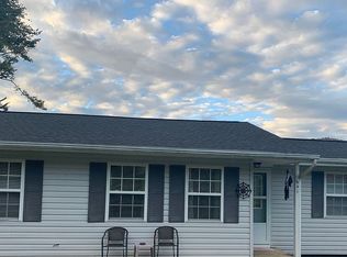641 S Elm Ave, Erwin, TN 37650