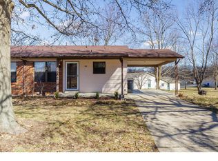 48 Laura Dr, O Fallon, MO 63376