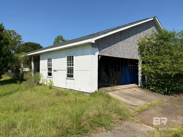26101 Wesley Pate Rd, Elberta, AL 36530