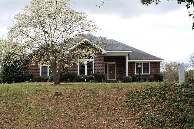 2nd image of 498 Riverbend Rd N