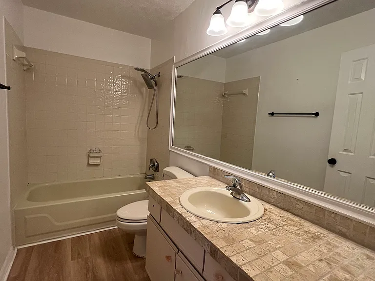 605 Youngstown Pkwy #39 — Photo 25