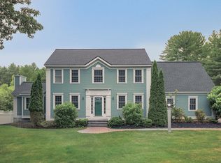 67 Parkhurst St, Dunstable, MA 01827