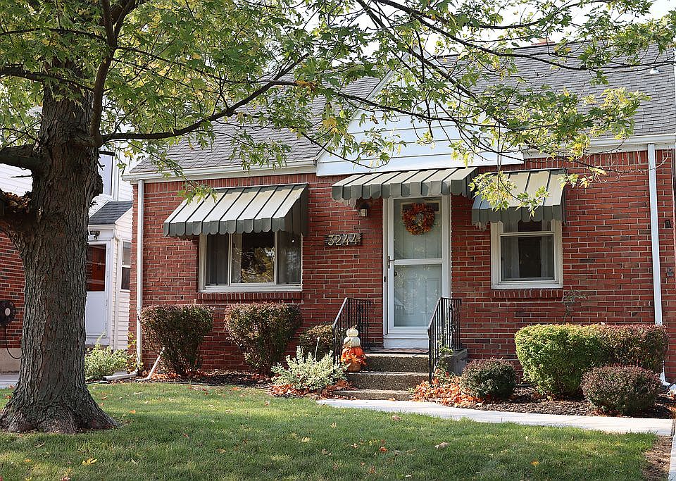 1st image of 3244 Elmwood Ave