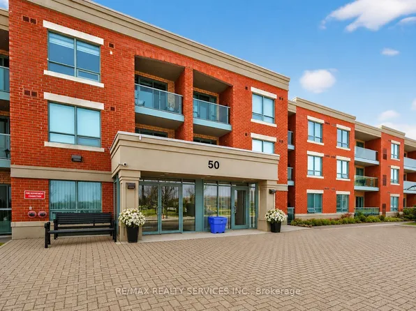 50 Via Rosedale Way #315, Brampton, ON L6R 3Z6