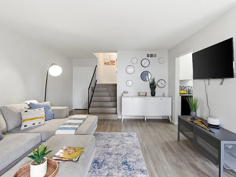 University Crest Apartments - Near UCR — Photo 18