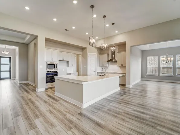 5127 Autumn Hills Trl, Pearland, TX 77584