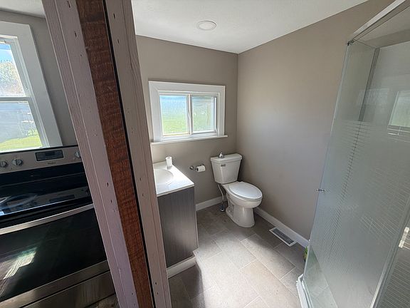 3rd image of 6222 Jackson Rd