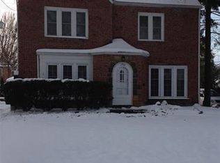 17918 Scottsdale Blvd, Shaker Heights, OH