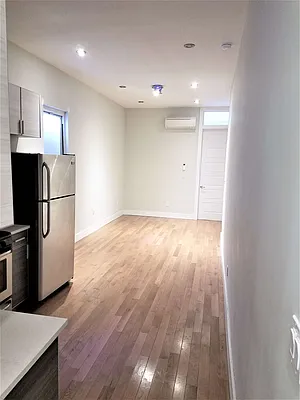 Rented by The Hamilton Group | media 24