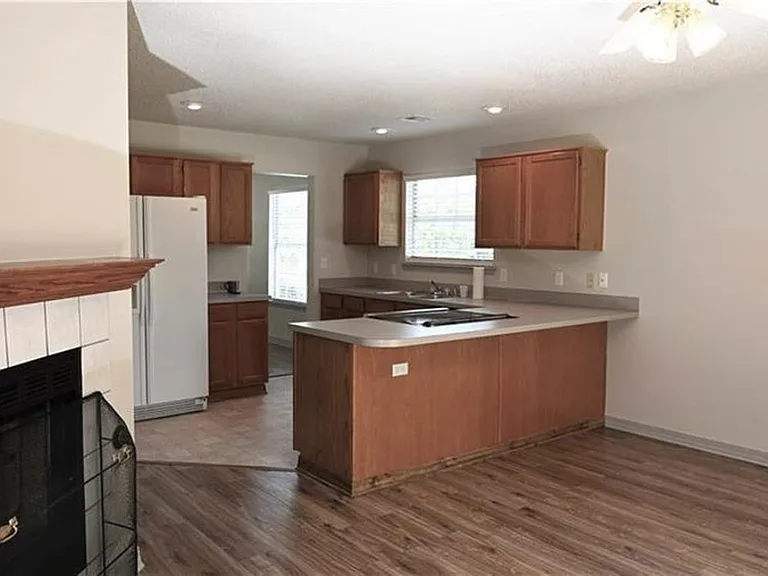 1796 N Salem Rd — Photo 10