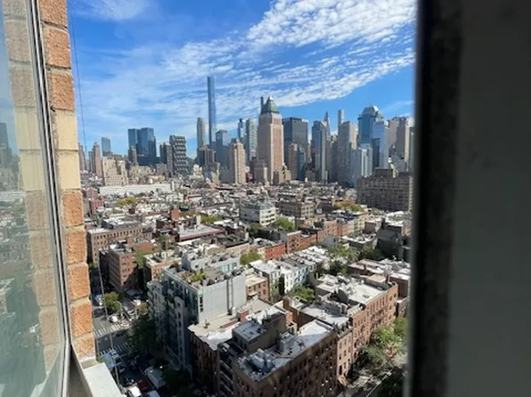 500 West 43rd Street image 9 of 10