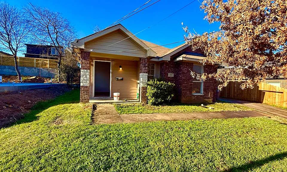 1511 Doyle Ave