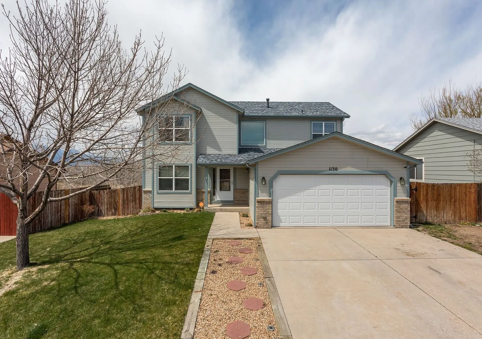 Beautiful Home in Fountain Valley Ranch! — Photo 1