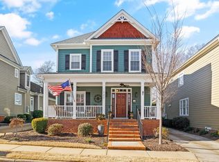 127 Applewood Dr, Greenville, SC 29615